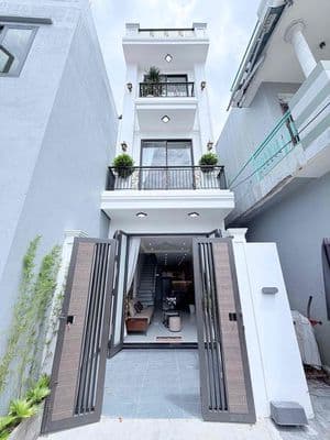 Nhà mới 3 tầng kiệt trần xuân lê thông huỳnh ngọc huệ fulnt