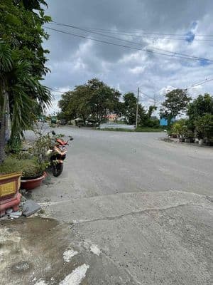 Bán nhà KDC Tân Tiến, sát kênh tham lương, 5x20m, 4 tầng, 8pn, Q12