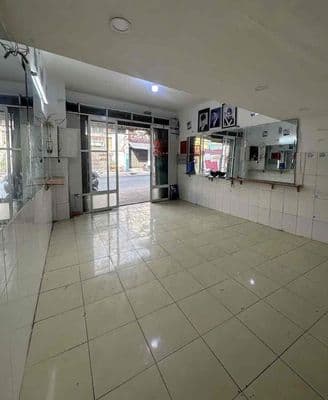 Cho thuê Mtkd Âu Cơ 4x20 - trống 12tr