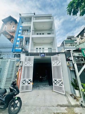 Cho thuê nhà đẹp k300 đường c12 4x25m 4 tầng- 6pn 4wc -thang máy