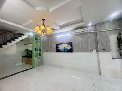 Nhà 2 tầng ở p16 - 42m² HXH - nhỉnh 4 tỷ