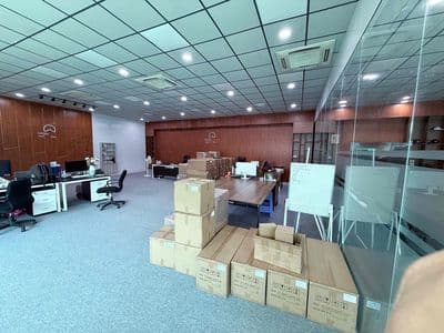 Cho thuê hẻm xe công Âu Cơ 100k/m có thể thuê nhiêu tuỳ ý
