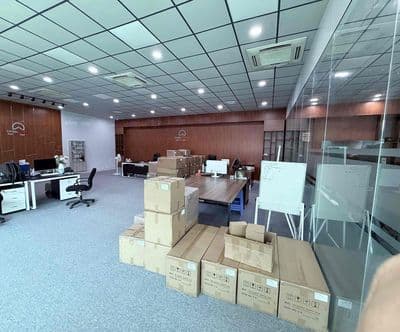 Cho thuê hẻm xe công Trương Công Định giá 100k/m lấy bao nhiêu tuỳ ý