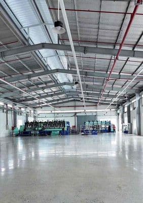 Cho thuê gấp nhà xưởng mặt tiền – vị trí đắc địa gần tên lửa bình tân