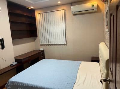 Cho thuê căn hộ Central Garden số 328 Võ Văn Kiệt Quận 1, giá:14.5tr