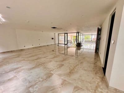Cho thuê văn phòng mặt bằng mới 100% trung tâm thành phố | 180m2 |20tr