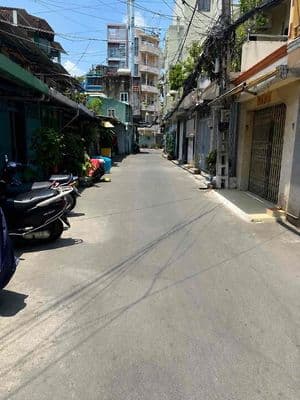 bình phú 1 đường xe hơi ngang 4m dài 13m 1 trệt 1 lầu 3pn