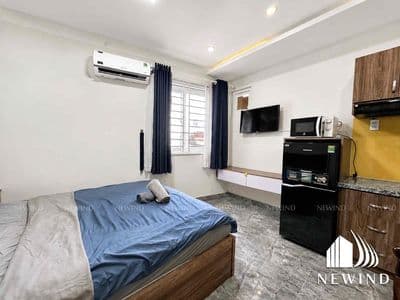 Cho thuê căn hộ Studio full NT cửa sổ lớn ngay trung tâm quận 4
