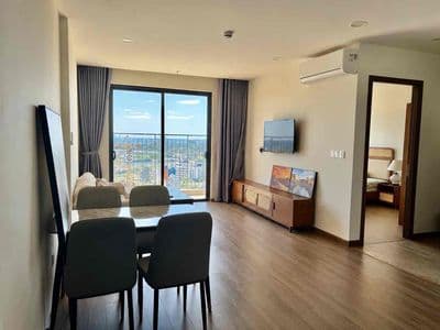Cho thuê căn 2PN FPT Plaza 3, hướng mát, đầy đủ nội thất đẹp. Ở được n