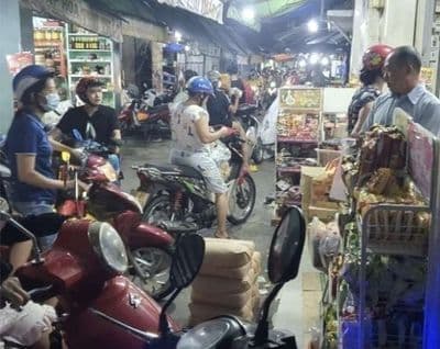 Mặt tiền chợ