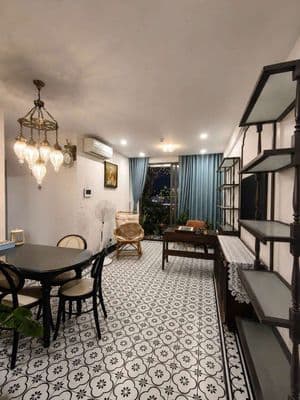 Cho thuê căn hộ view sông 2PN, 68m2, phong cách Indochine tại D'lusso