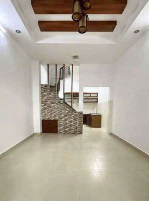 Nhà Mới Sạch Sẽ- Hẻm Xe Hơi- 11,5Tr-TL-Ni Sư Huỳnh Liên.Q.Tân Bình