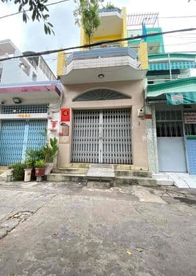 Cho thuê nhà Q11 Lãnh Binh Thăng giá 17tr 4 x 16-4 tầng hẻm 8m sát MT