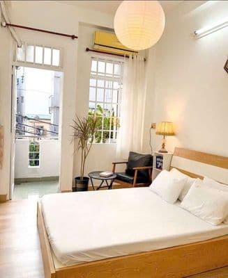 Căn hộ stu bancol ngay khu ẩm thực phan xích long