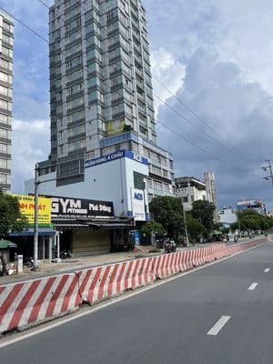 Mặt tiền ngay 37a lạc long quân, quận 11