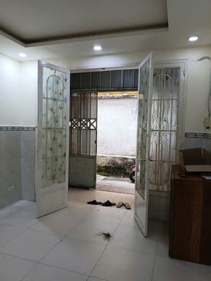 Cho thuê nhà trung tâm Quận 10