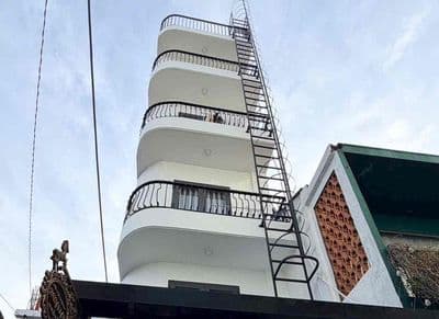 Cho thuê nhà làm airbnb Nguyễn Trãi Q1 hẻm vip 269 xe hơi tận nhà đối