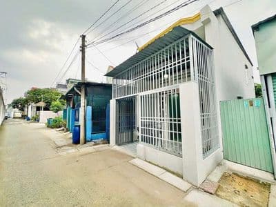 Bán nhà cấp 4 giá Rẻ gần ngã tư Bình Chuẩn Thuận An