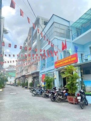 Hẻm xe hơi phan đăng lưu - 5 tầng - 8 phòng - thu nhập tốt