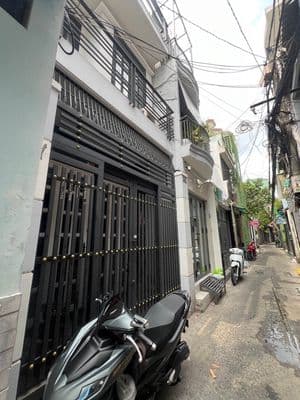Nhà nở hậu chữ L 76m2, 2 tầng, 4PN, trung tâm Q8