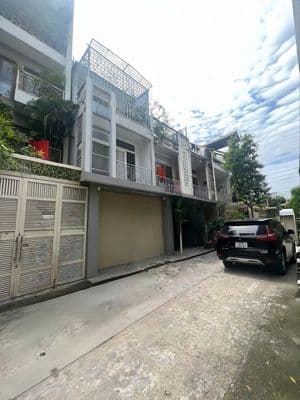 Nhà 4x17m, 3 tầng, 8.8 tỷ, Lê Đại Hành, xe tải tới nhà