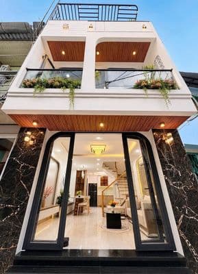 Nhà 3 Tầng Trần Quang Diệu, Quận 3, 7.95 Tỷ