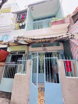 Nhà 2 tầng nở hậu Lê Hồng Phong, Quận 5, 6.99 tỷ