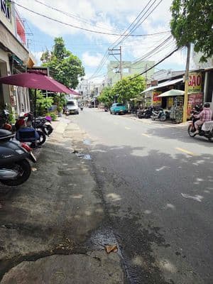 RẺ 10TR-1LẦU-2PN-Mặt tiền kd Miếu Bình Đông, BHHA - Bình Tân