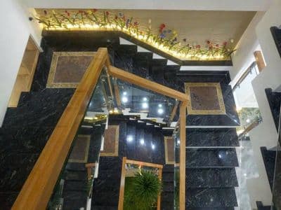 Nhà 5 tầng mặt tiền hẻm xe hơi 8.2 tỷ