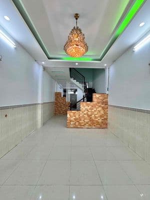 Rẻ 11tr-1lầu-2pn-hxh-gần chợ bình trị đông giáp khu tên lửa