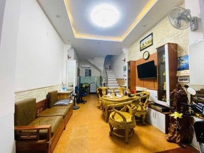Cho thuê nhà 30m2 Hoàng Quốc Việt, Bắc Từ Liêm, Hà Nội