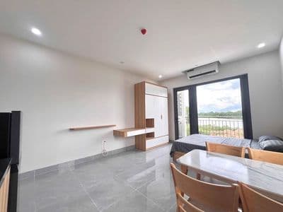 Căn hộ Studio ban công mới, gần ĐH Đông Á, 6.7tr