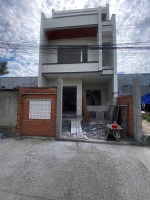 Nhà 1 Trệt 2 Lầu Gần Vòng Xoay Hiệp Thành 3, Bình Dương