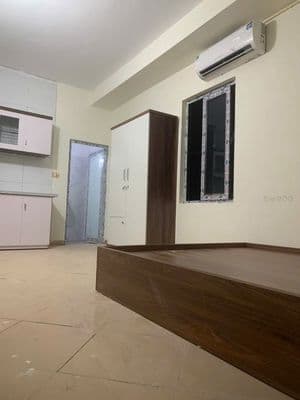 Cho thuê căn hộ mới xây, có thang máy, giá 4.3tr