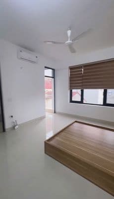 Cho thuê căn hộ 23 Đức Diễn, Nam Từ Liêm, có ban công, máy giặt riêng