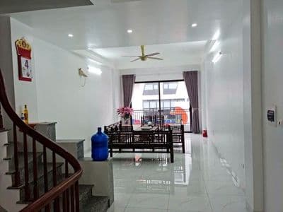 Cho thuê nhà mặt tiền 5 tầng Xuân Phương, Nam Từ Liêm