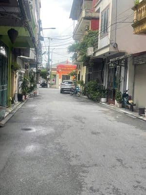 Bán nhà 3 tầng Thị trấn Đông Anh, oto tránh