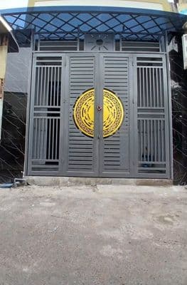 Bán nhà sổ chung Minh Khai, 50m2, mặt đường nhựa