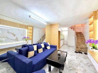Nhà 5 tầng 3 ngủ gần mặt phố Bạch Mai, 5 tỷ