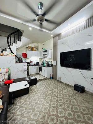 Bán nhà gần ngõ Thông Phong-ngõ thông, rộng-Sổ đỏ 25m*5T;3NKK