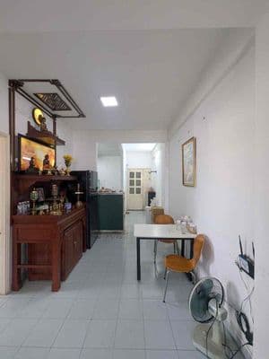 cần bán gấp căn hộ chung cư Phạm Viết Chánh Bình Thạnh