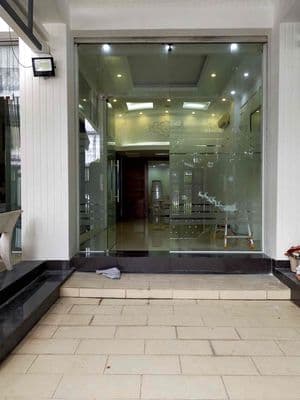Cho thuê mặt bằng làm văn phòng công ty đối diện căn hộ cara giá 7tr