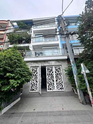 Cho thuê nhà nguyên căn full nội thất tên lửa