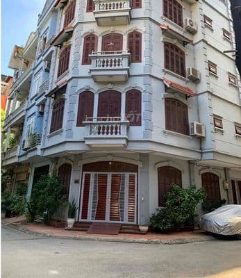 Nhà ngõ 106 Hoàng Quốc Việt - Dt 80m2 x 4 tầng Kinh doanh và làm VP