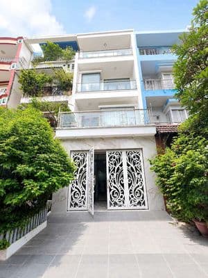 Cho thuê nhà full nội thất tên lửa