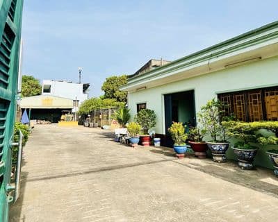 Cho thuê xưởng 700m mặt tiền quốc lộ 1k dĩ an