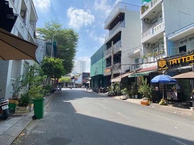 Nhà Thuê 6.5x20m.3 Lầu.MT Khu Lương Trúc Đàm.Gía:38tr