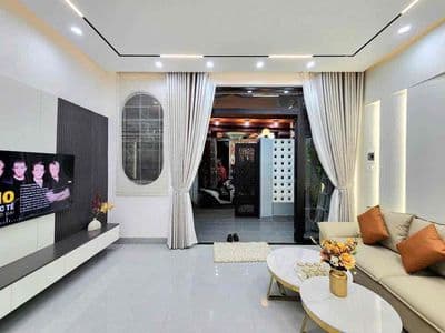 Nhà 2 tầng – cách nguyễn tri phương chỉ 30m – nhỉnh 4 tỷ dtđ: 53m