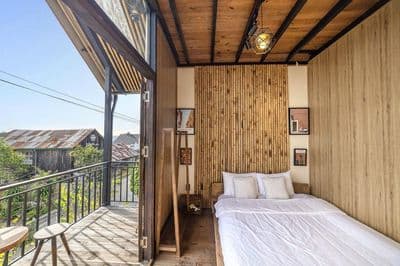 Cho thuê căn hộ 2 phòng ngủ, 2 ban công full nội thất bao điện nước