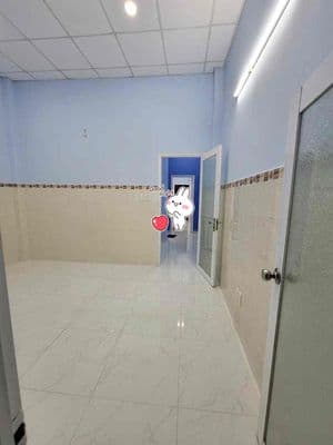 Nhà 2 Tầng(BTCT)hẻm rộng sạch sẽ.GIÁ TỐT
